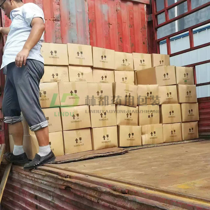 帶刻度藥用玻璃瓶發貨